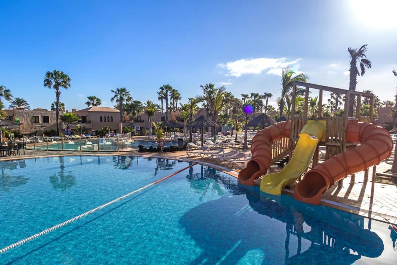 Family Apartment With Pool View - Oasis Duna Resort Corralejo Esterno foto