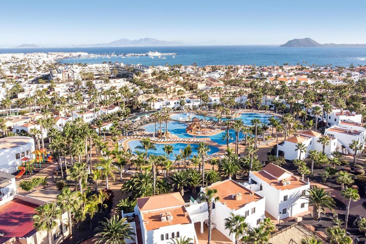 Family Apartment With Pool View - Oasis Duna Resort Corralejo Esterno foto